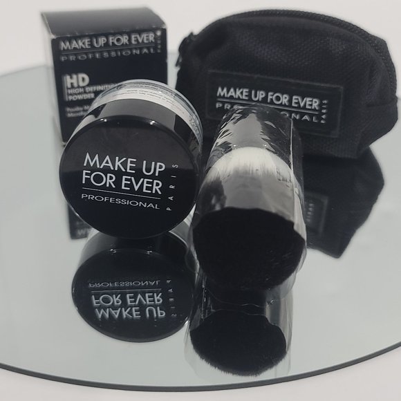 💖NEW MAKE UP FOR EVER $77 SET: HD Kabuki Brush + HD High Definition Powder  NEW - Picture 6 of 15